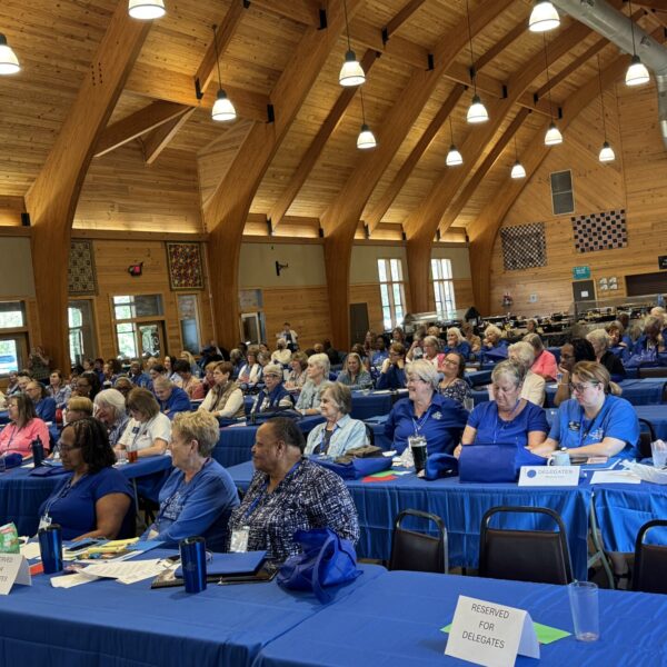 “Let Your Light Shine”: Nearly 200 Daughters of the King Unite for Province IV Fall Retreat 