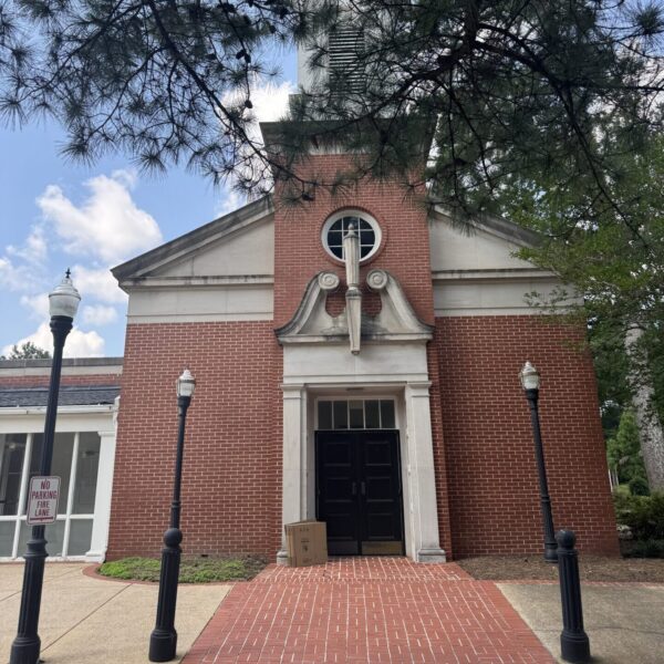 Deconsecrated chapel marks end of an era in ministry to older adults at St. Martin’s-in-the-Pines