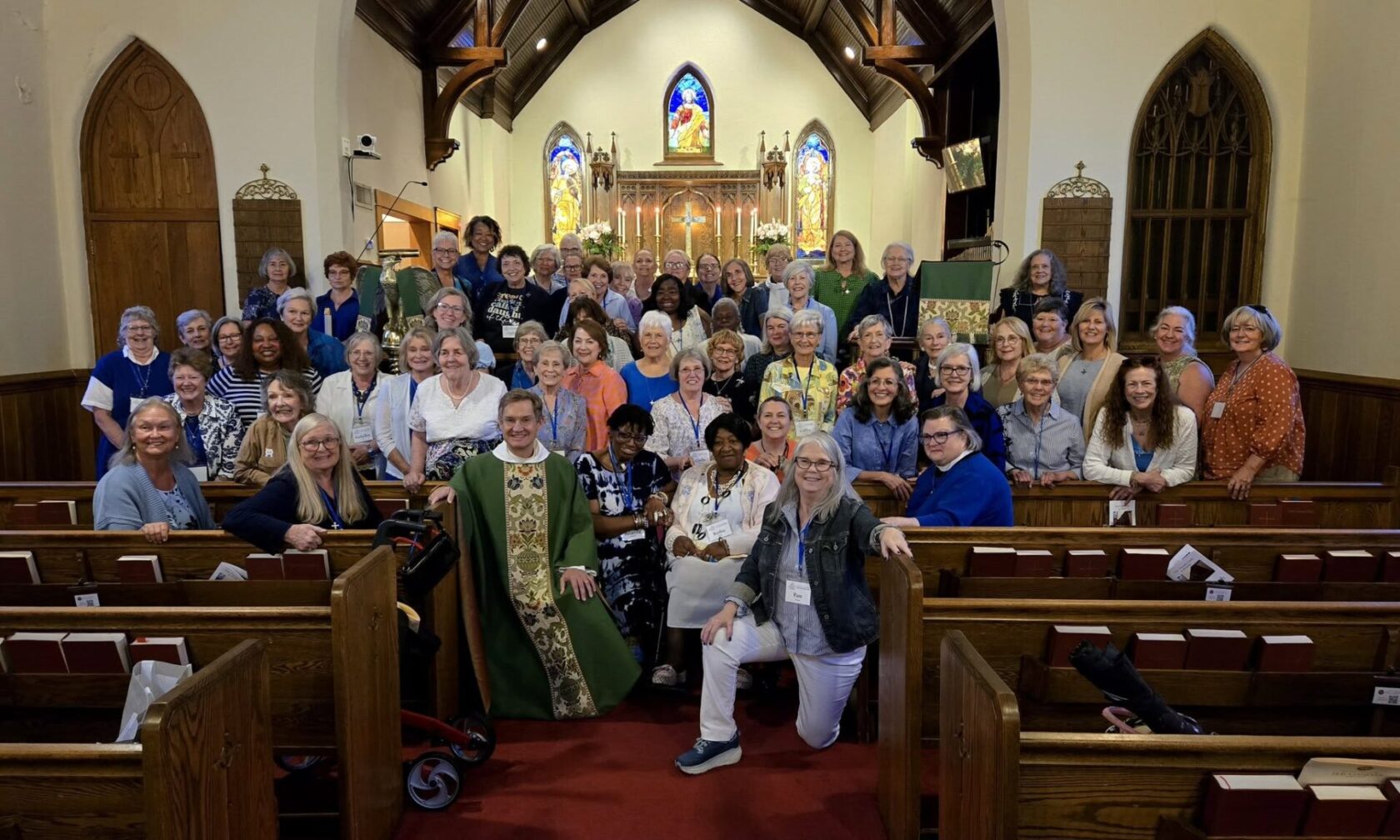 Daughters of the King Hosts Fall Assembly